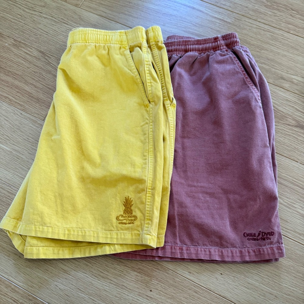 Crazy Shirts Hawaii Shorts Mens XL Yellow Red Pineapple Chile Dyed Lot of 2